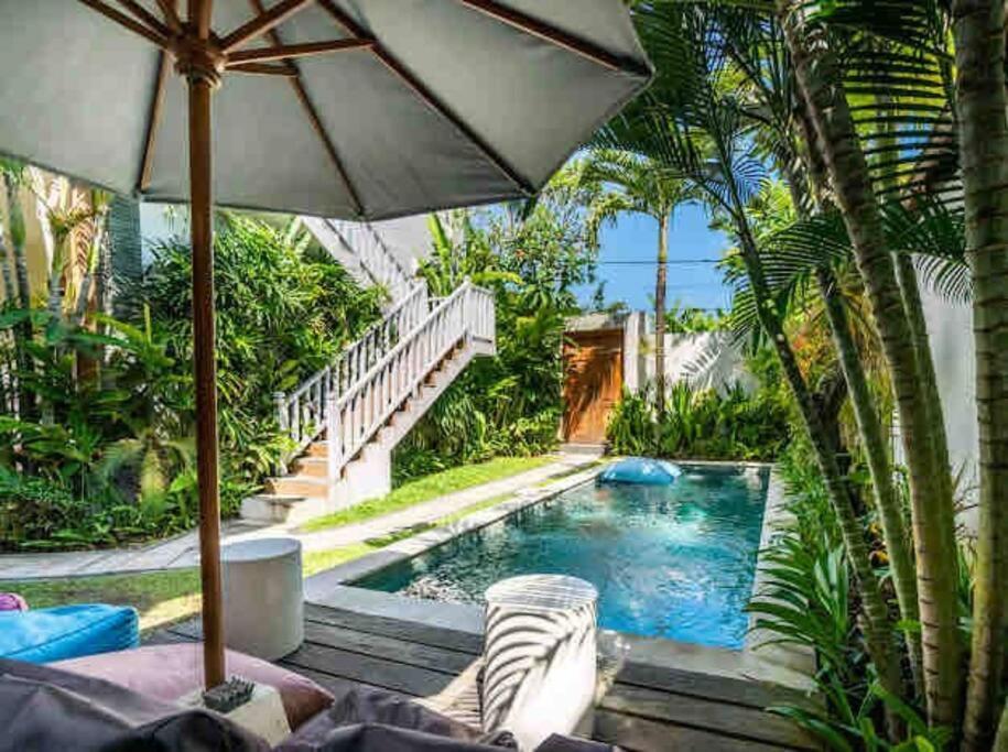 Kubu Guest House Seminyak Exteriér fotografie